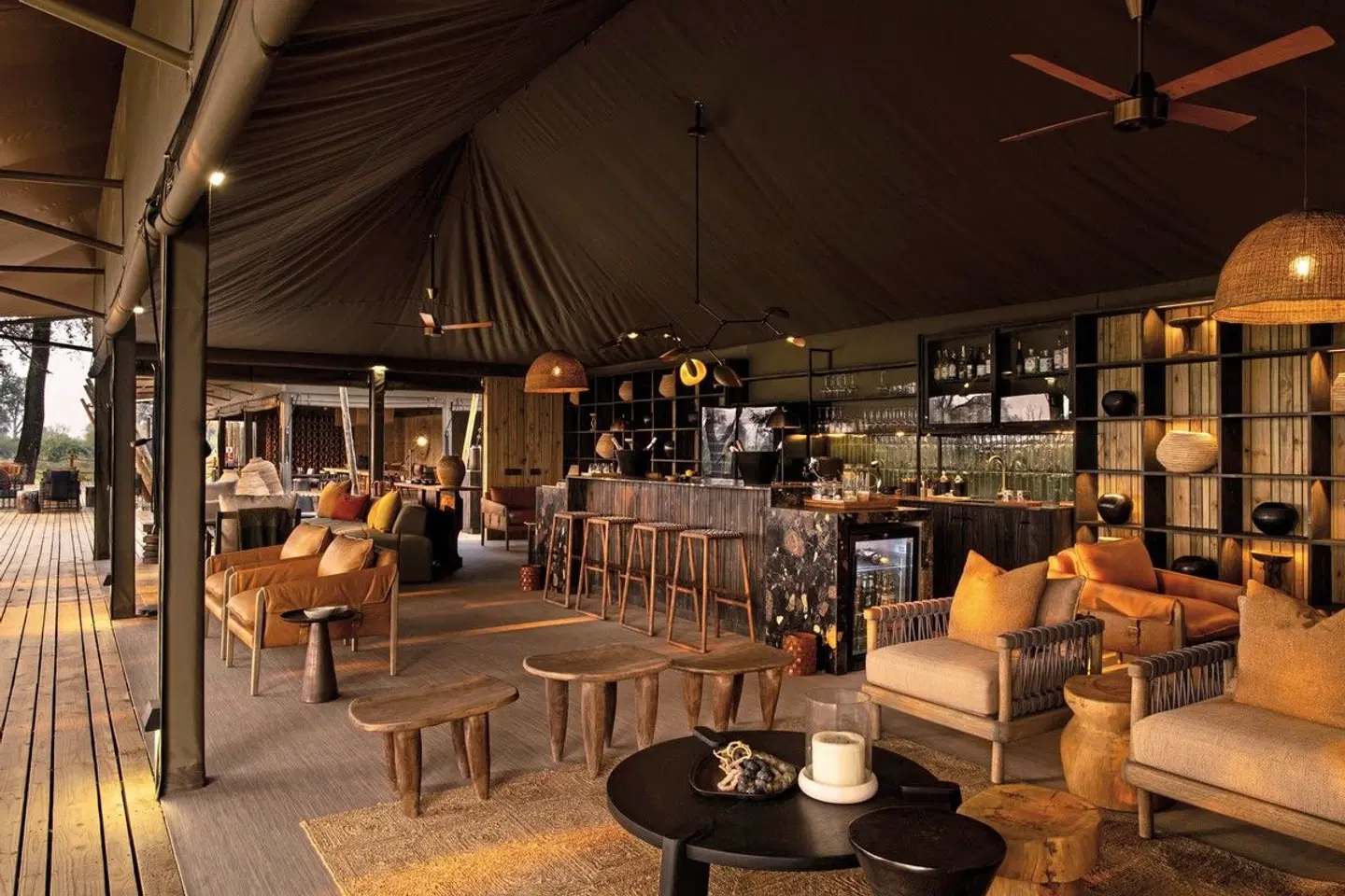 North Island Okavango Bar