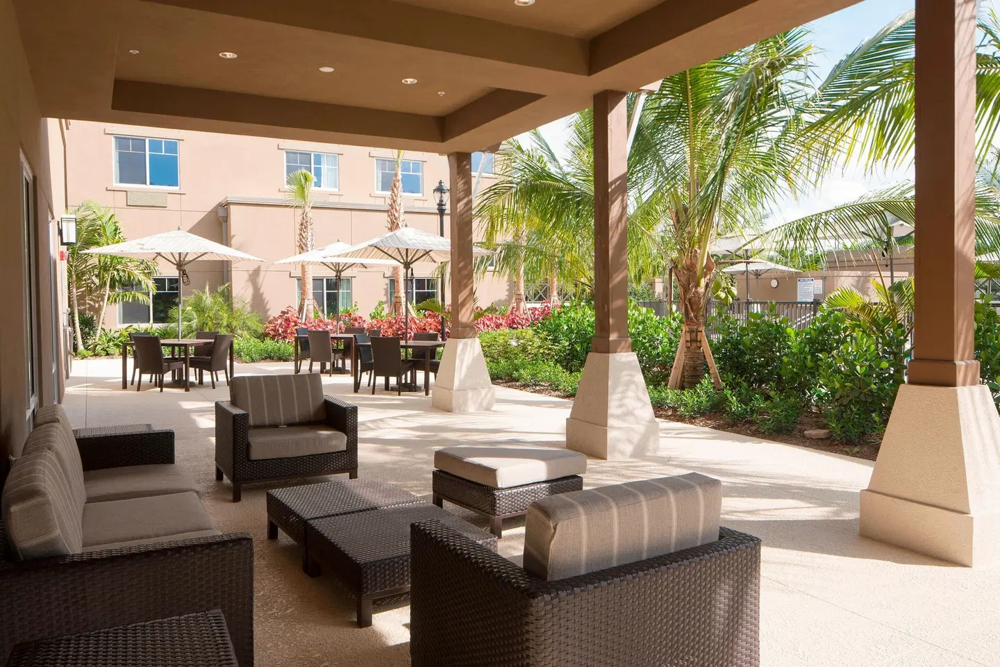 Courtyard by Marriott Palm Beach Jupiter Terrasse