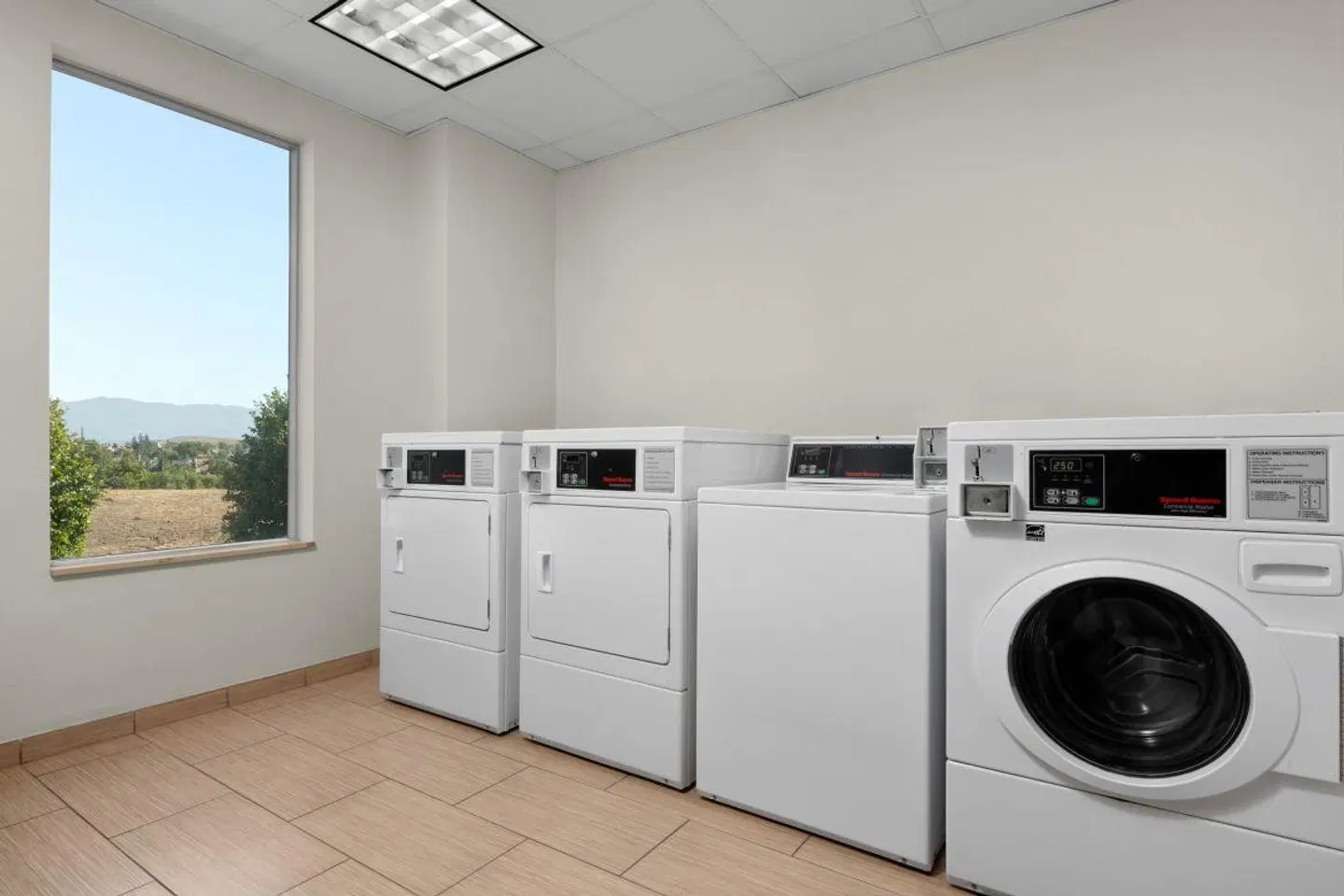 Fairfield by Marriott Inn & Suites Riverside Corona/Norco ROOM_EXAMPLE