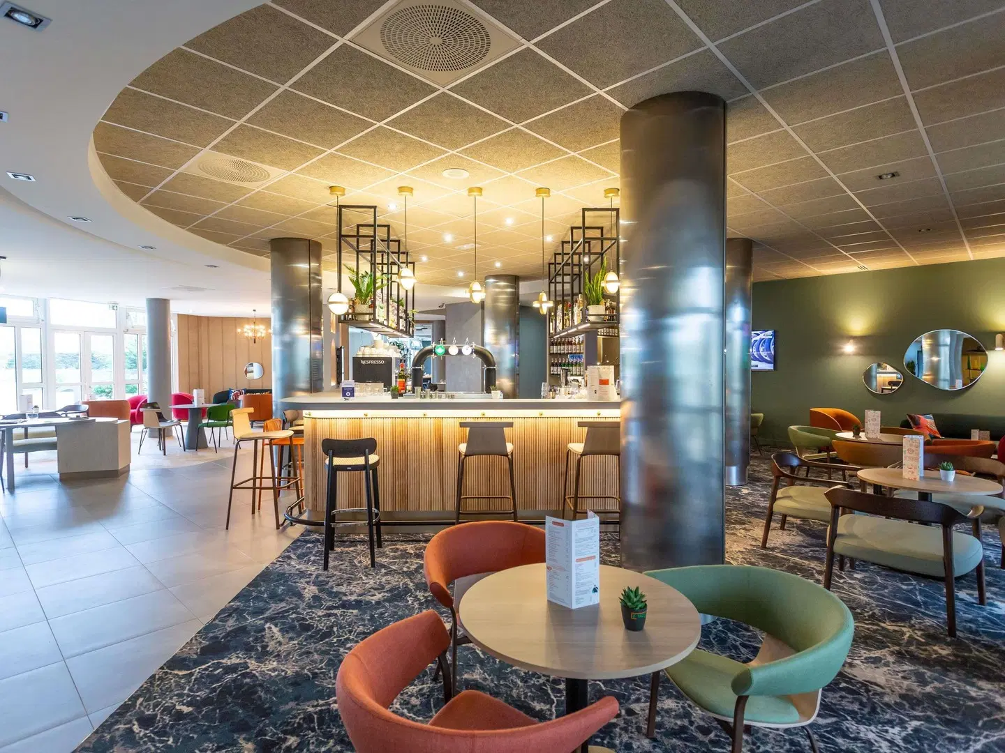 Novotel Bourges Bar