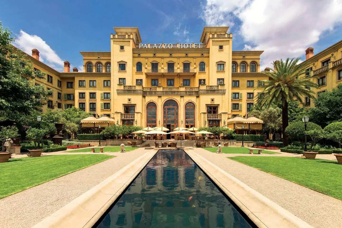 Palazzo Hotel Montecasino EXTERIOR