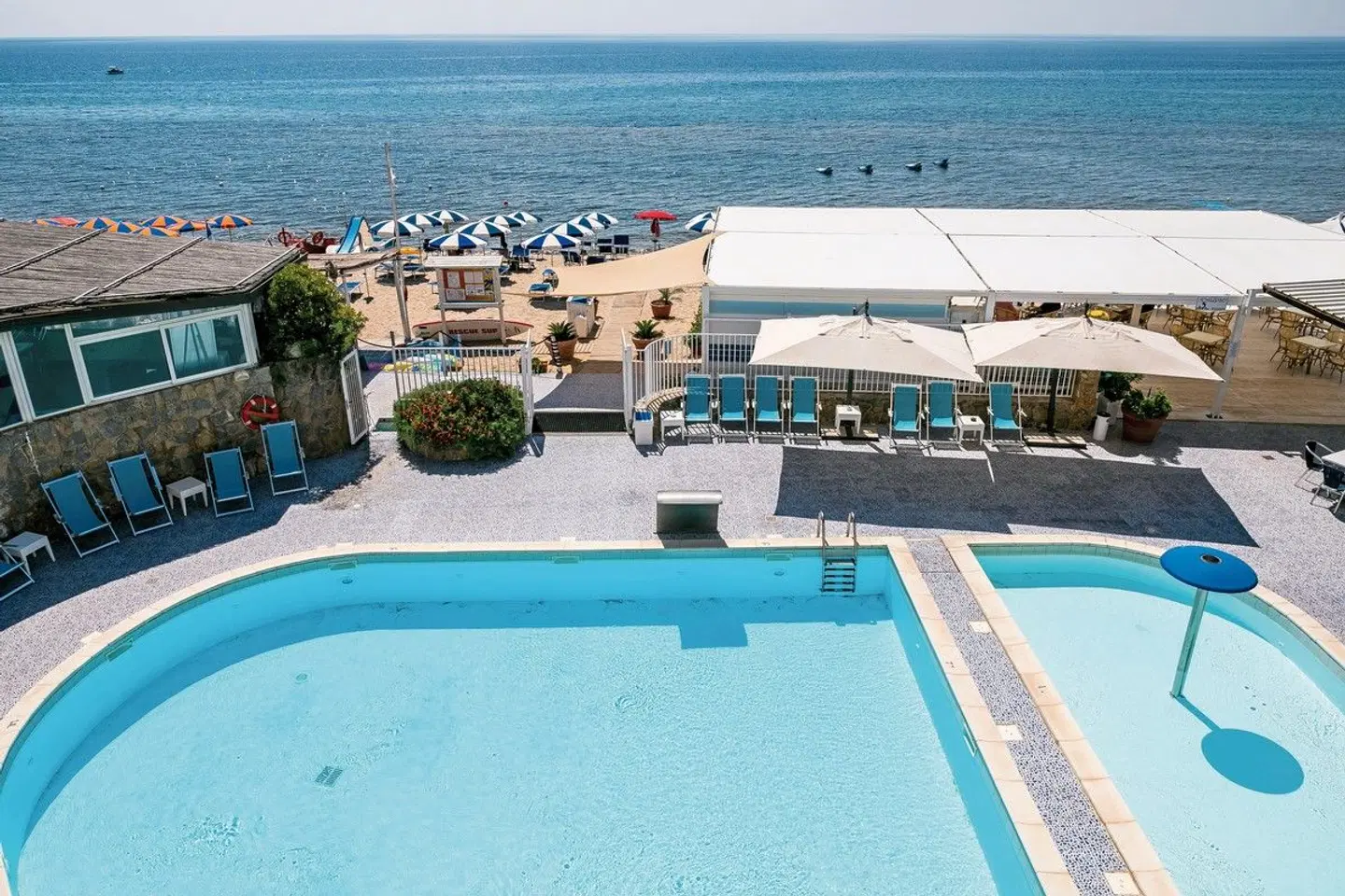 Hotel Saline OUTDOOR_POOL