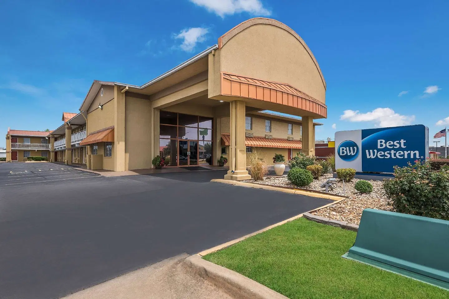 Best Western Conway EXTERIOR