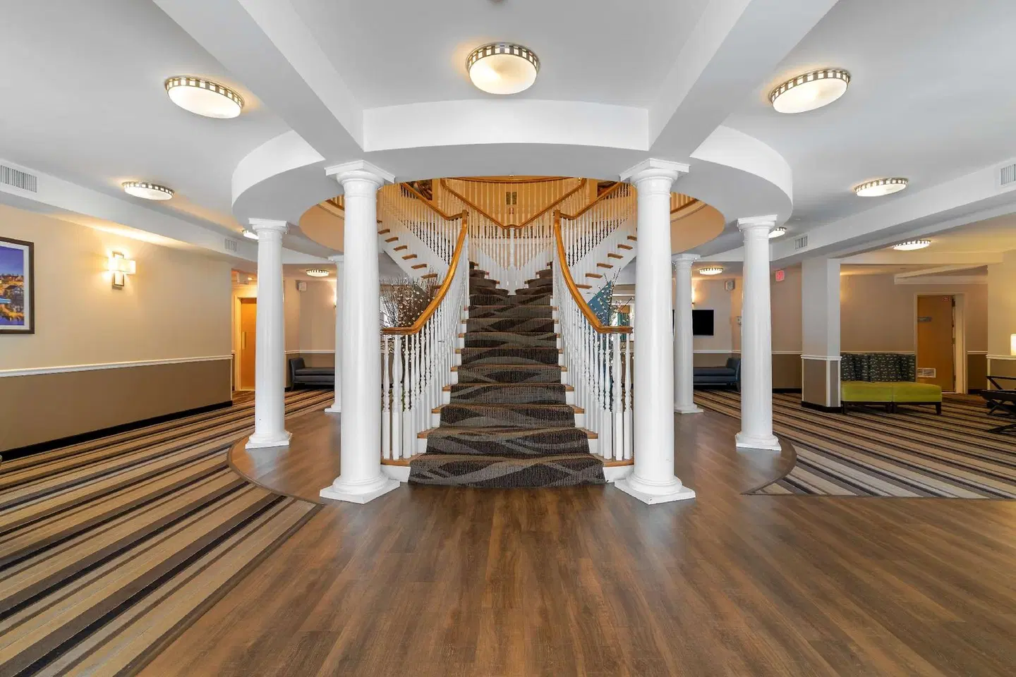 Best Western PLUS Executive Court Inn & Conference Center HEALTH_BEAUTY