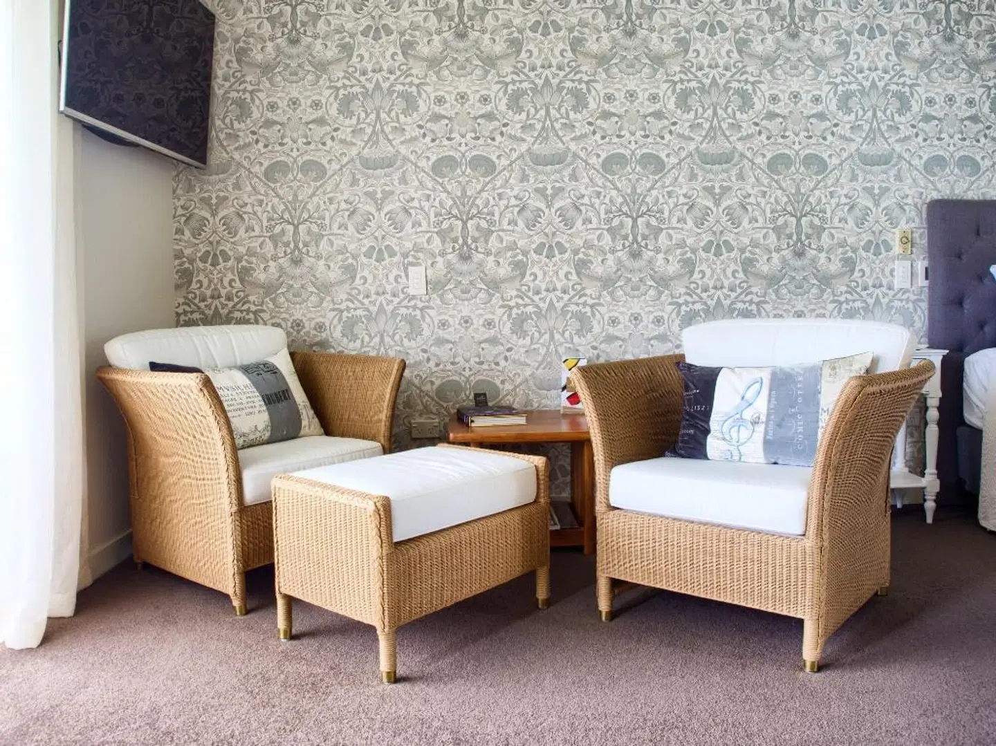 Mt Michael Lodge LOUNGE_LOBBY