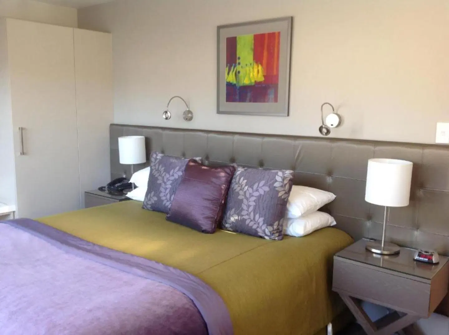 The St James Premium Accommodation ROOM_EXAMPLE