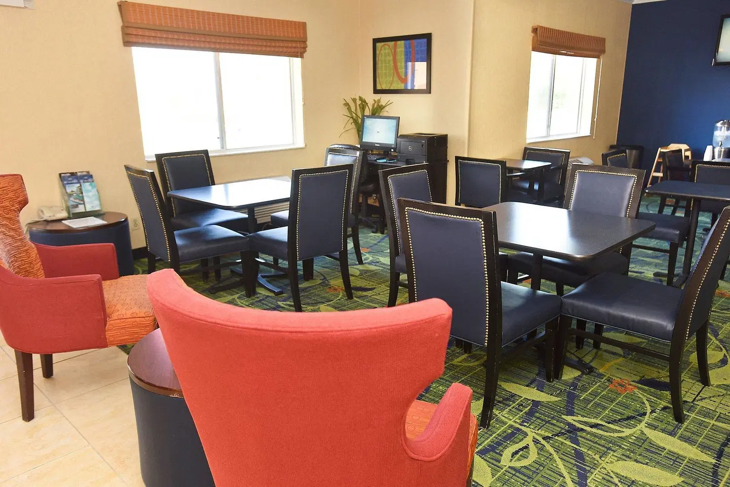 Fairfield Inn by Marriott Topeka Bar