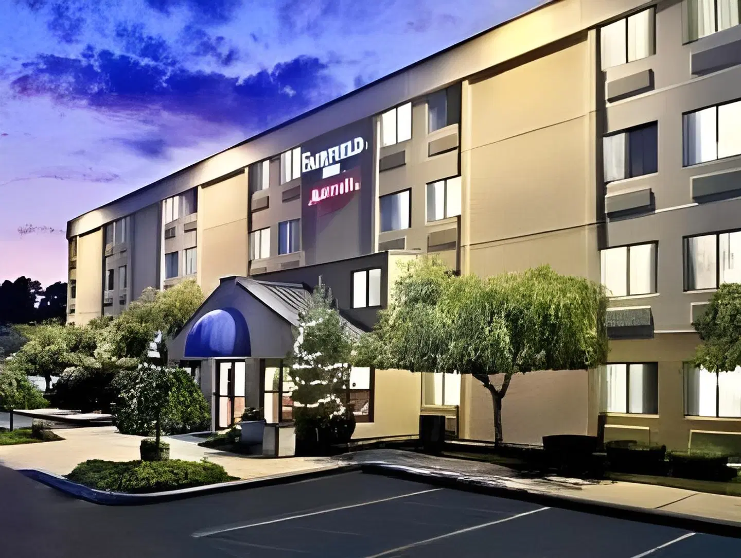 Fairfield Inn by Marriott Portsmouth Seacoast EXTERIOR