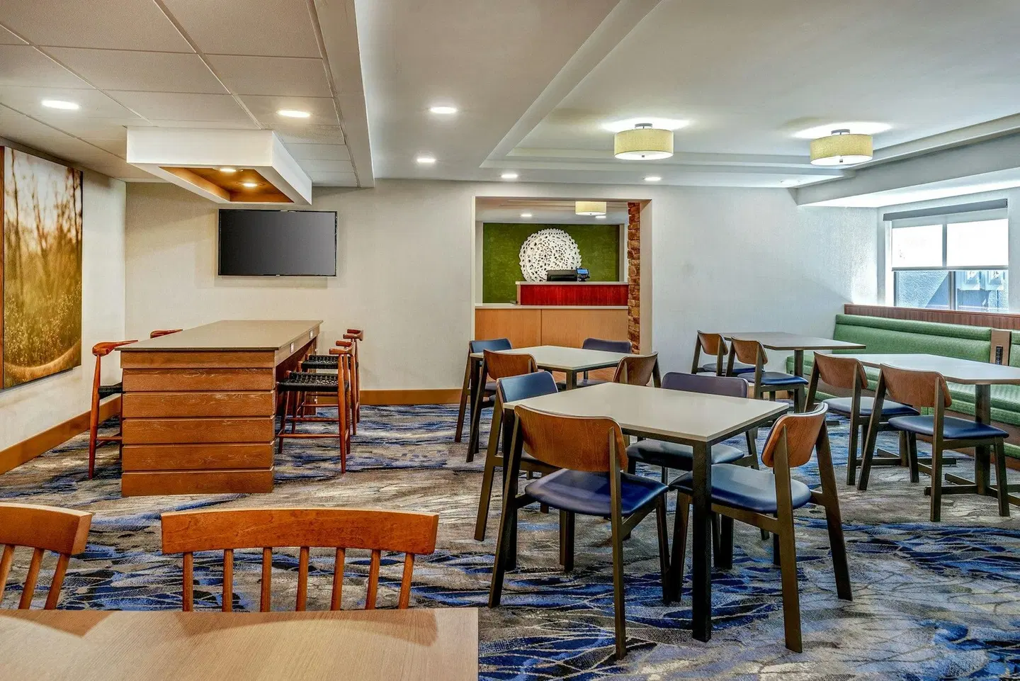 Fairfield Inn by Marriott Portsmouth Seacoast Bar