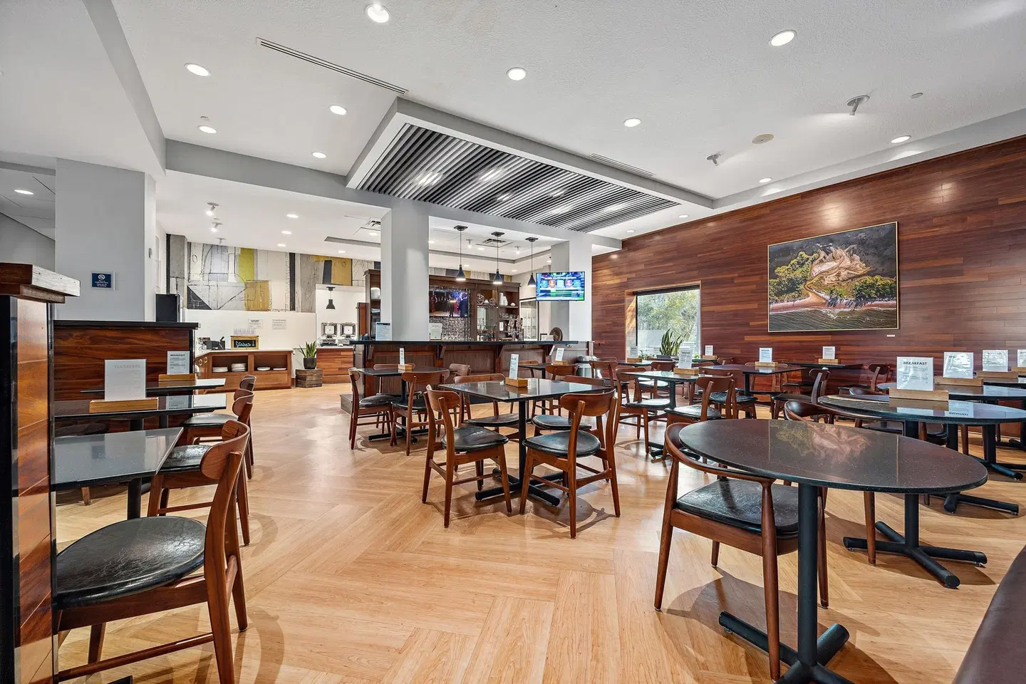 Four Points by Sheraton Jacksonville Baymeadows Bar