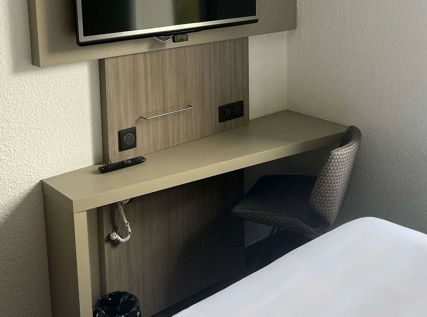 ibis Styles Saint-Quentin ROOM_EXAMPLE
