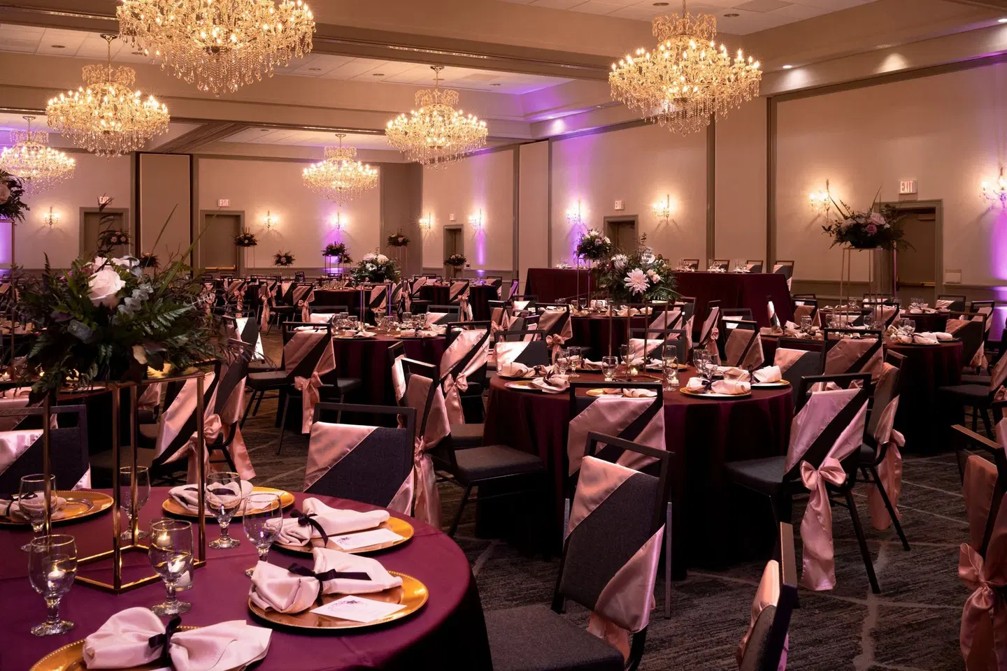 Four Points by Sheraton Milwaukee North Shore Restaurant