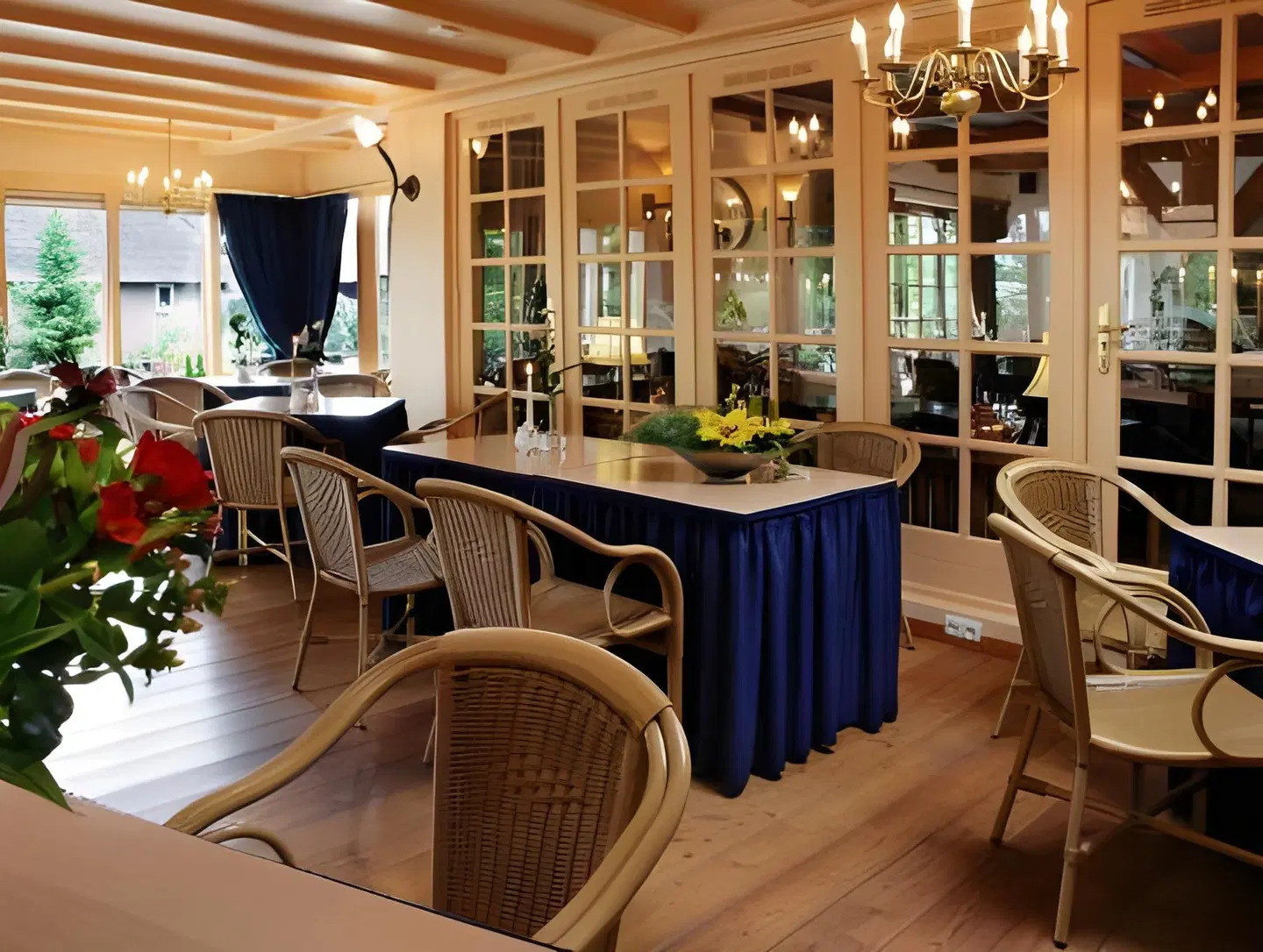 De Dames van de Jonge LOUNGE_LOBBY