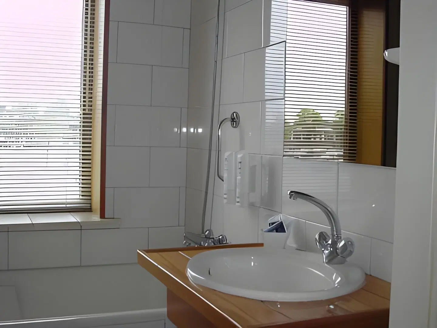 City Hotel Meppel Badezimmer
