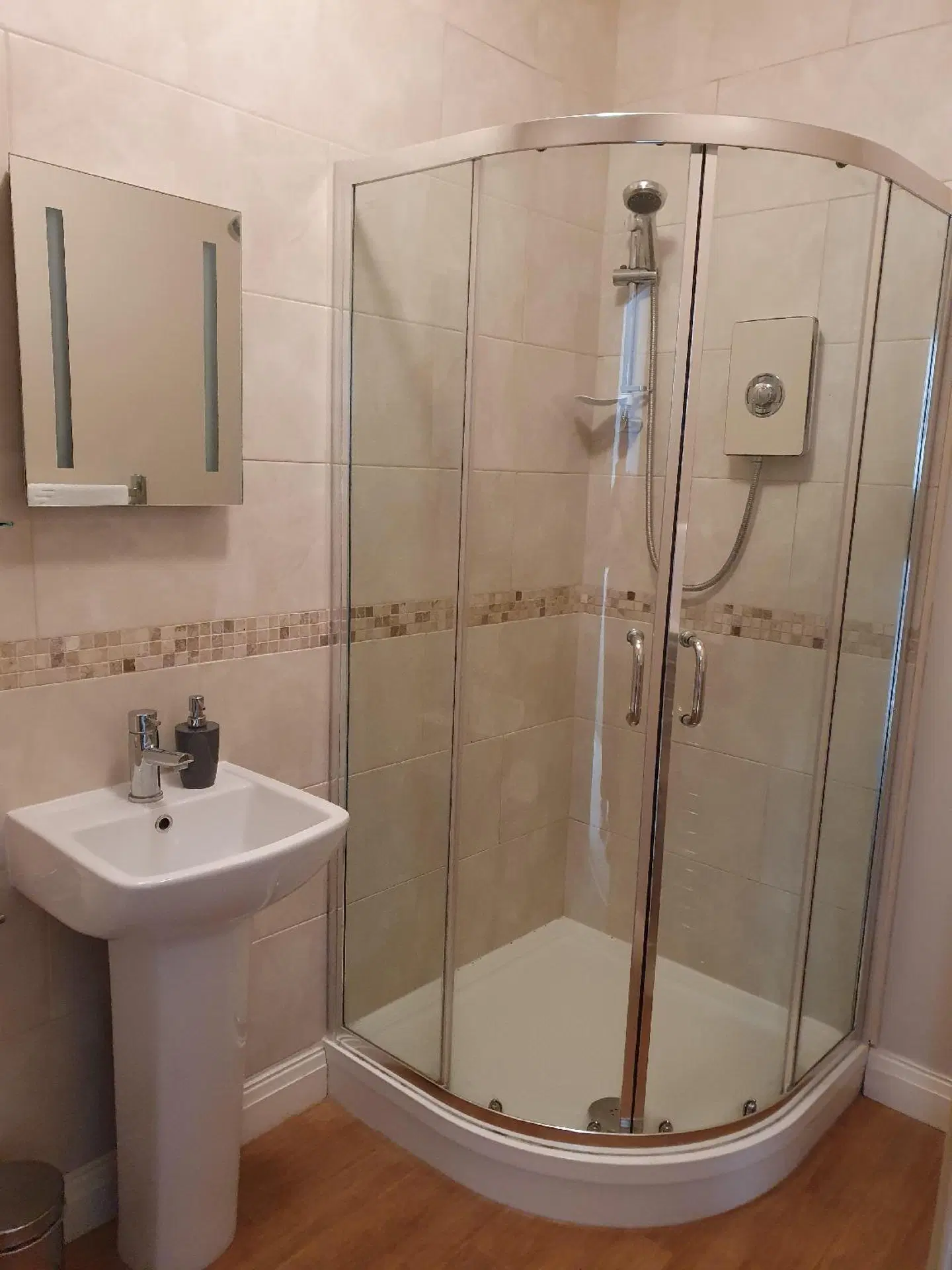 Rockingham Lodge Badezimmer