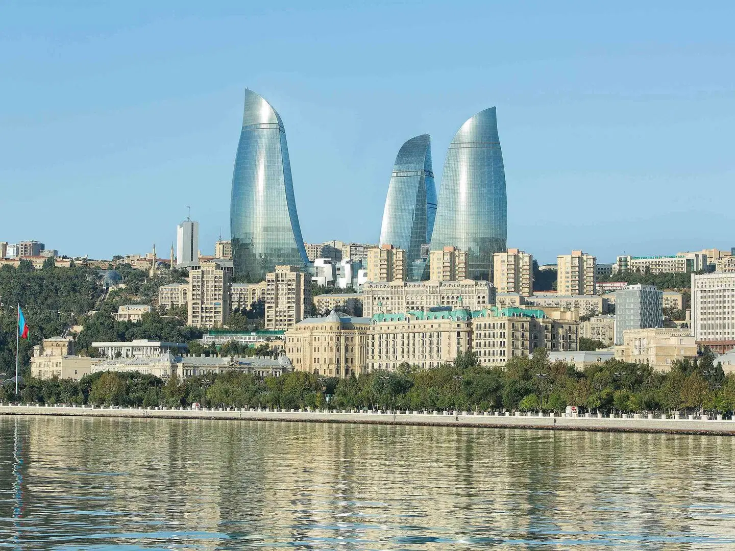 Fairmont Baku - Flame Towers LANDSCAPE