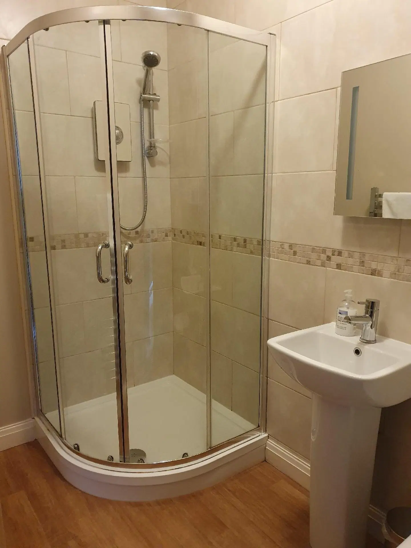 Rockingham Lodge Badezimmer