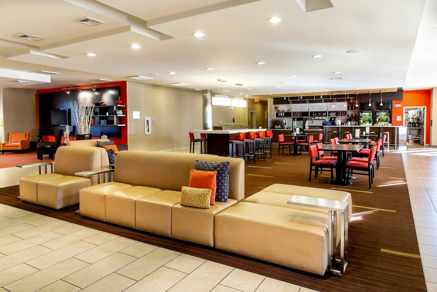 Courtyard by Marriott Lexington Keeneland/Airport LOUNGE_LOBBY