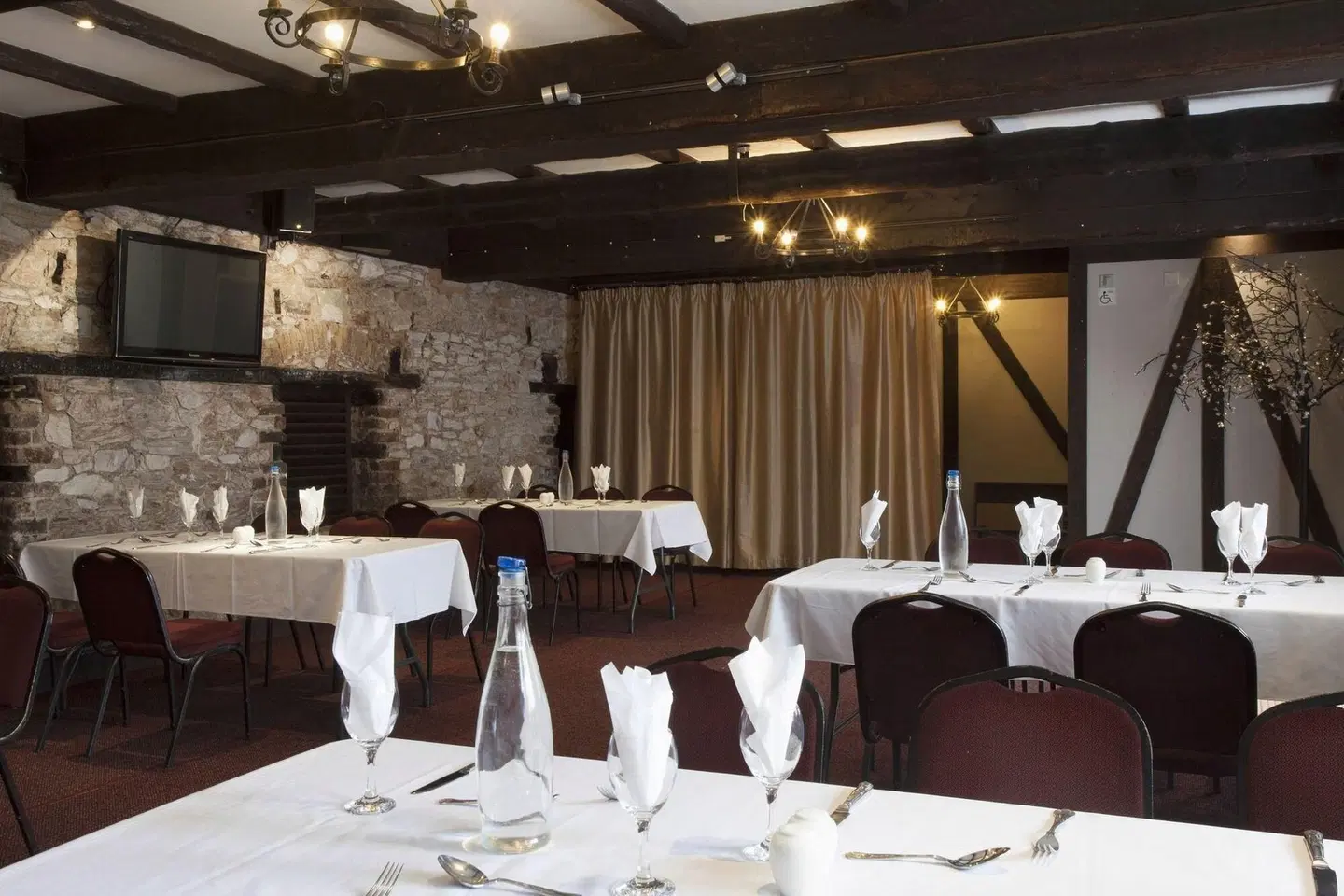 The Globe Restaurant