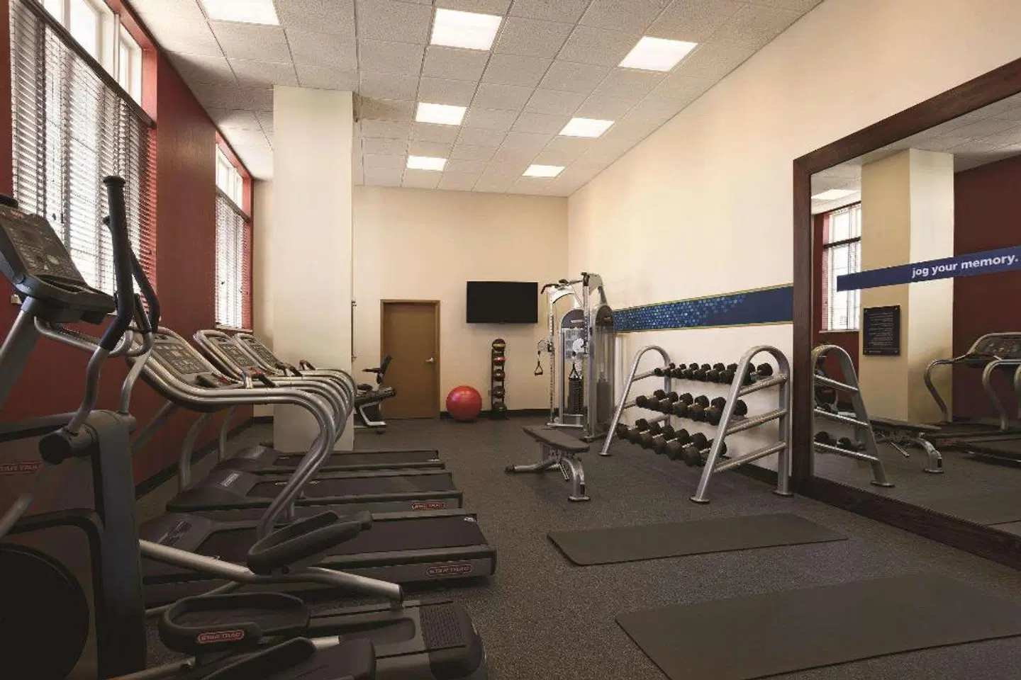 Hampton Inn & Suites Bradenton SPORTS_AND_LEISURE