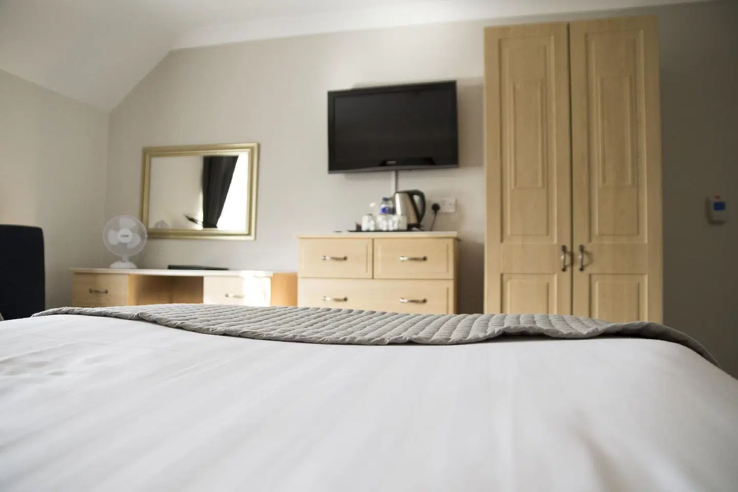 The Harbour Inn ROOM_EXAMPLE