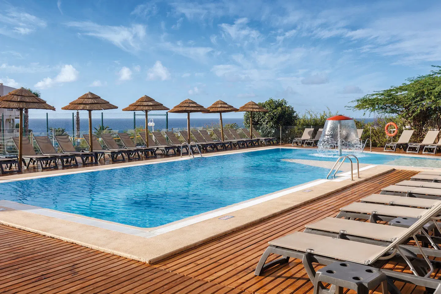 Barcelo Lanzarote Royal Level OUTDOOR_POOL