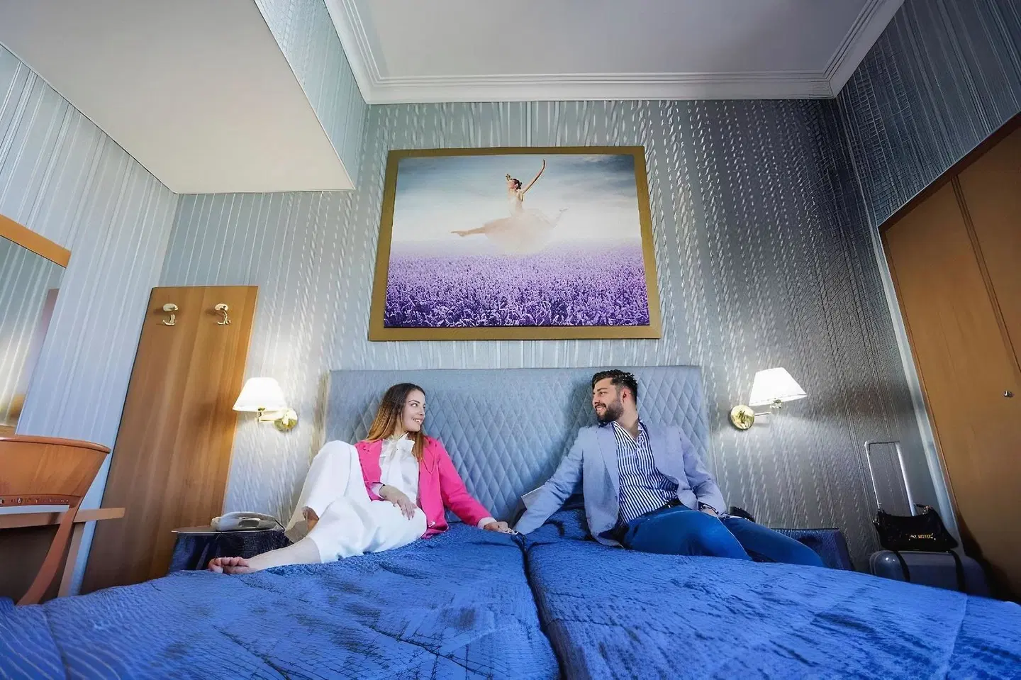 Lirico ROOM_EXAMPLE