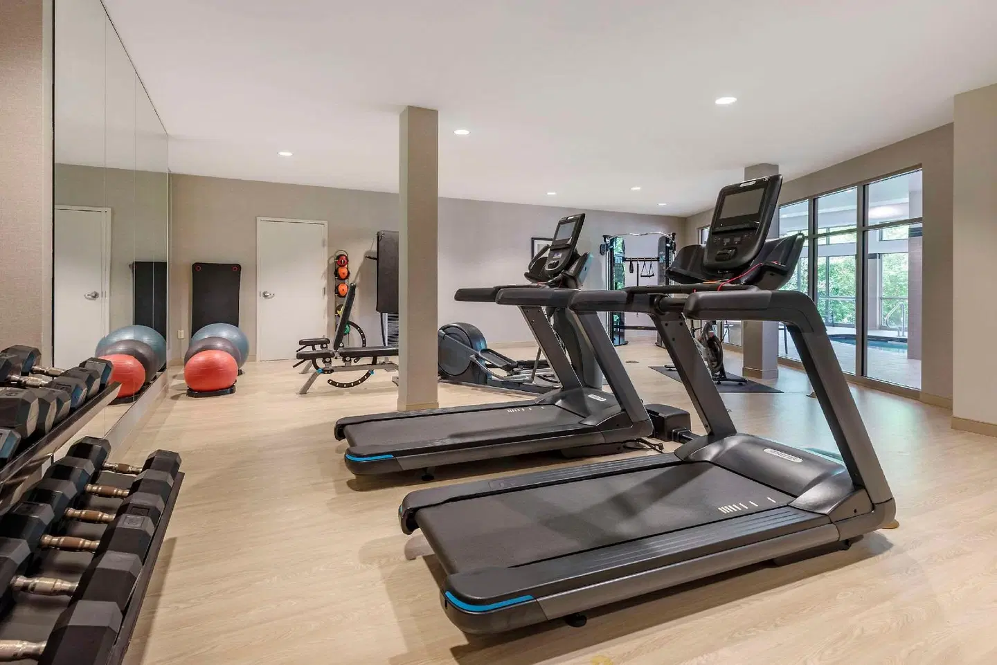 Cambria Suites Madison SPORTS_AND_LEISURE