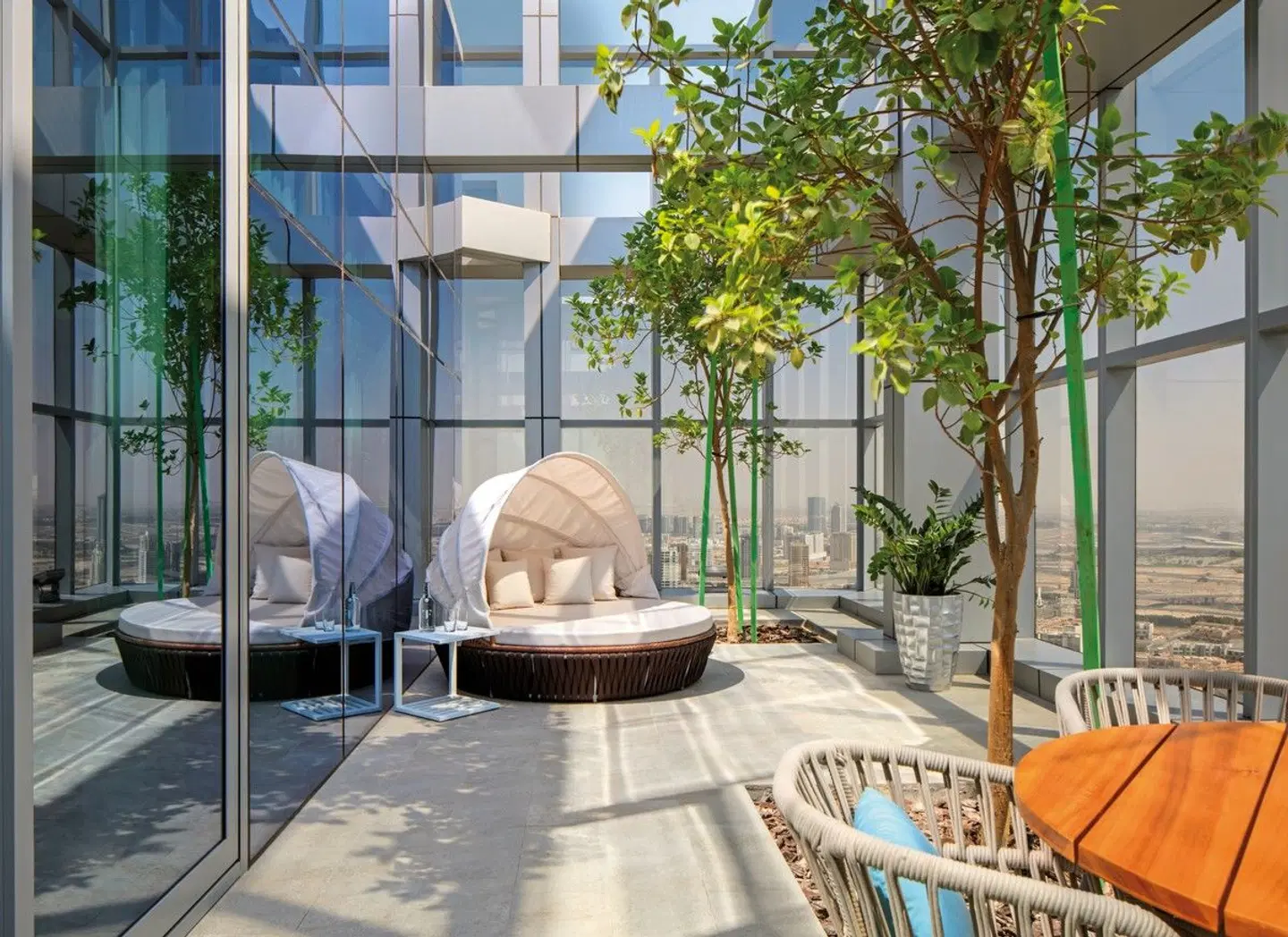 The First Collection at Jumeirah Village Circle, a Tribute Portfolio Hotel Terrasse