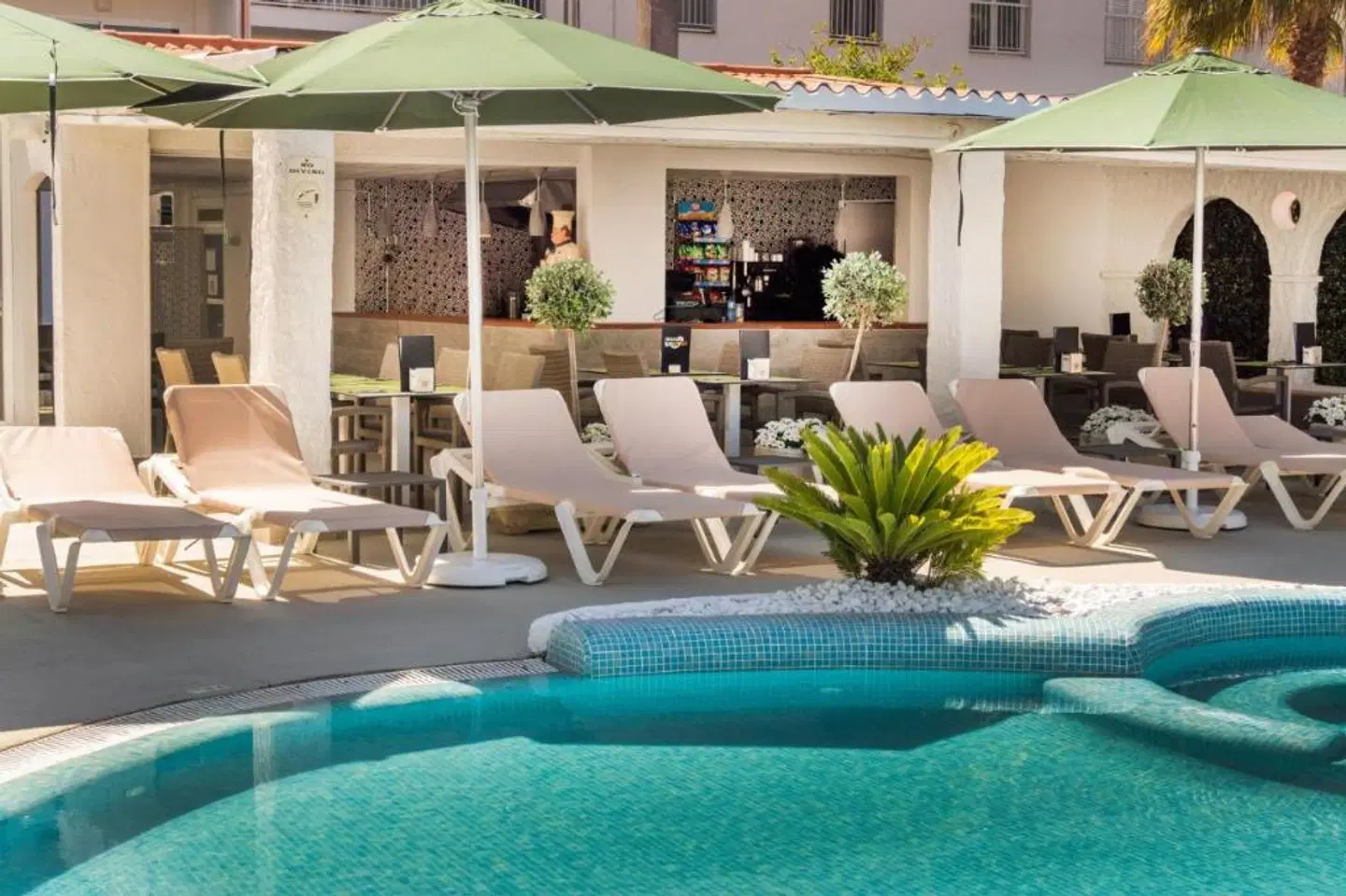 Catalonia del Mar - Adults Only Terrasse