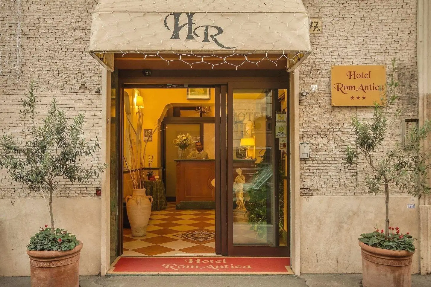 Hotel RomAntica EXTERIOR