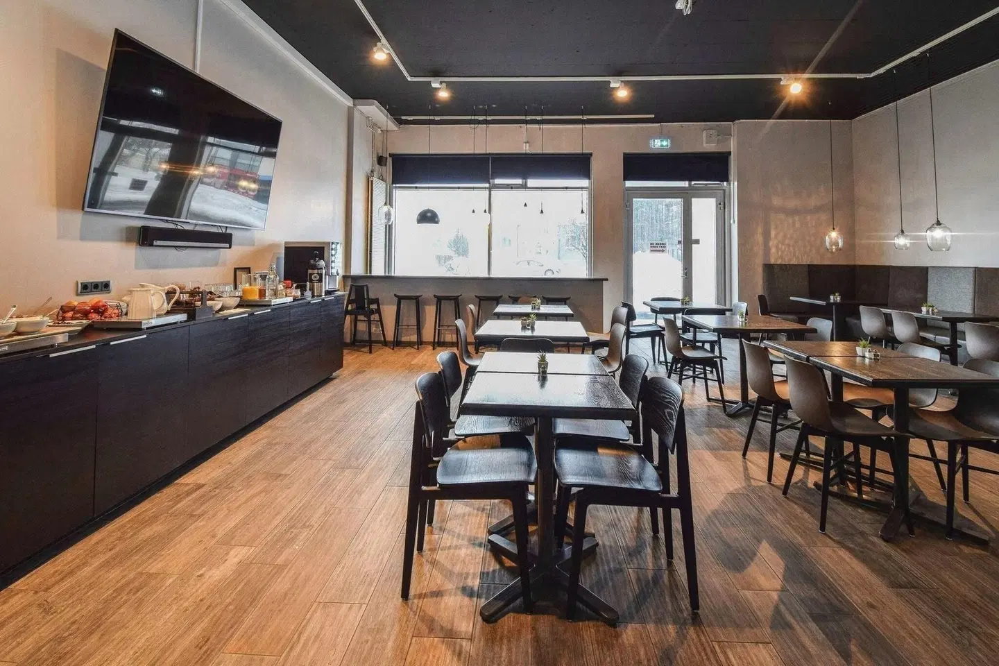 Bella Apartments & Rooms Bar