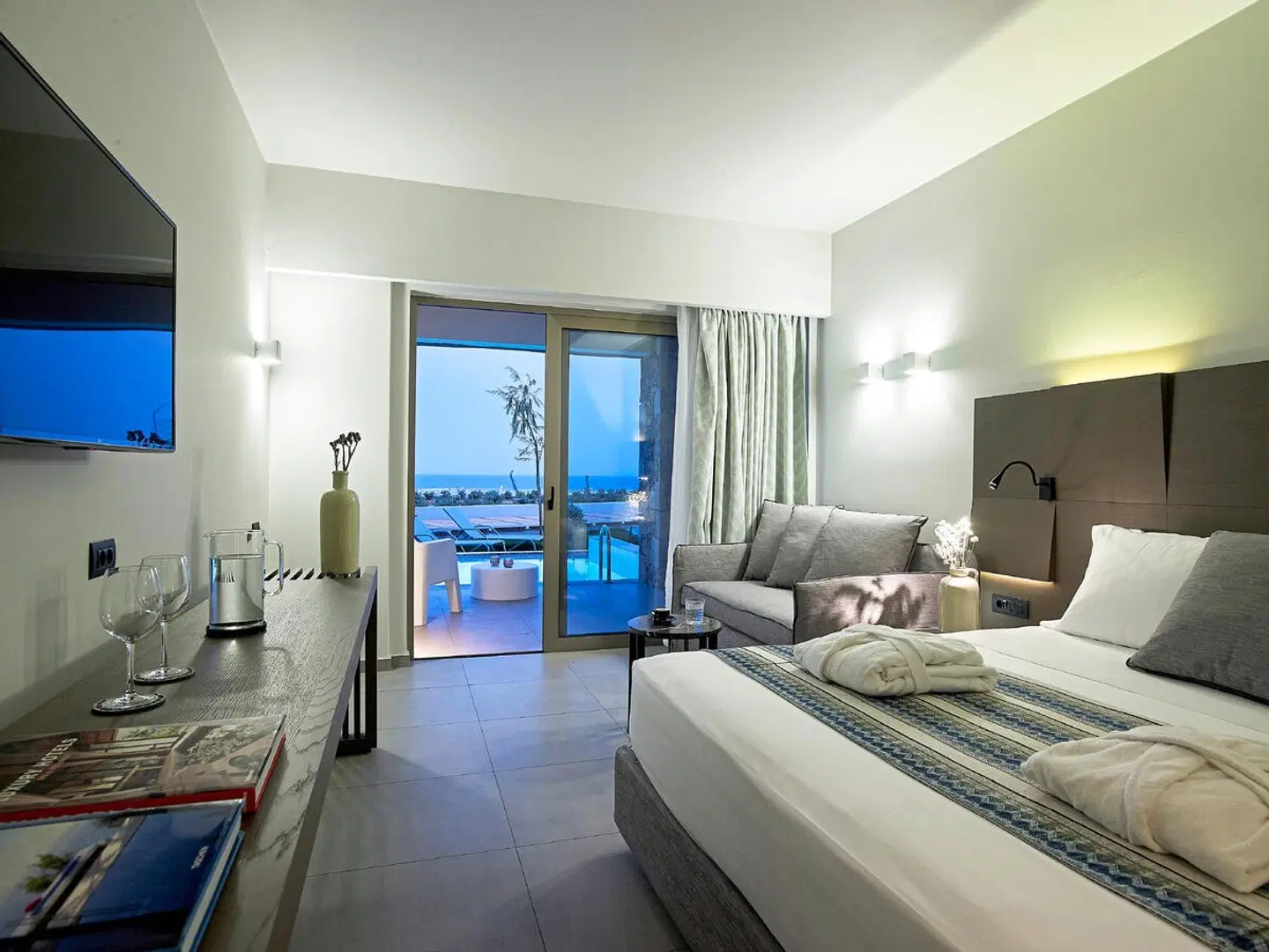 Kakkos Beach ROOM_EXAMPLE