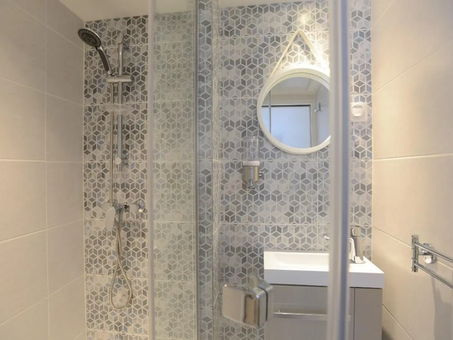 Au 30 Badezimmer