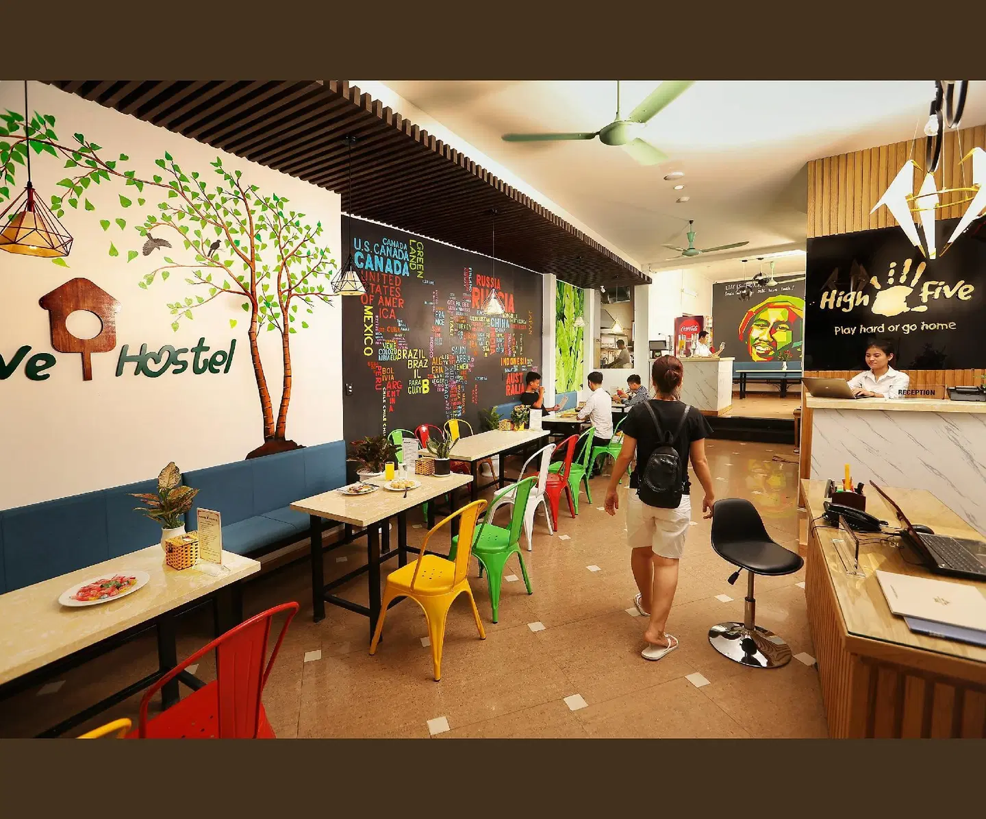 Hanoi High Five Hostel Restaurant