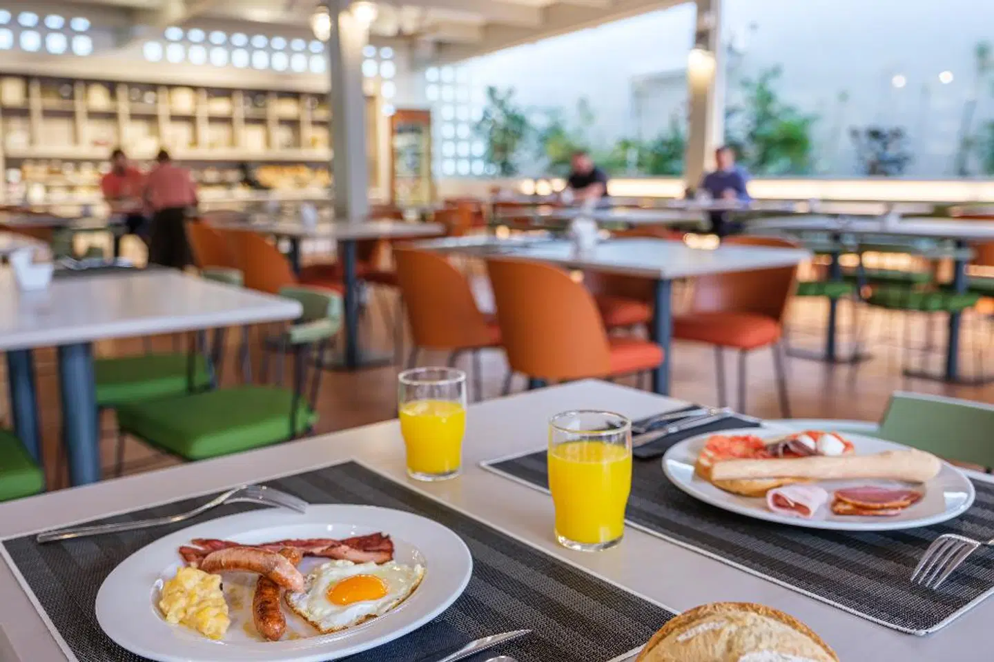 Oassium Hotel At Estival Park Restaurant