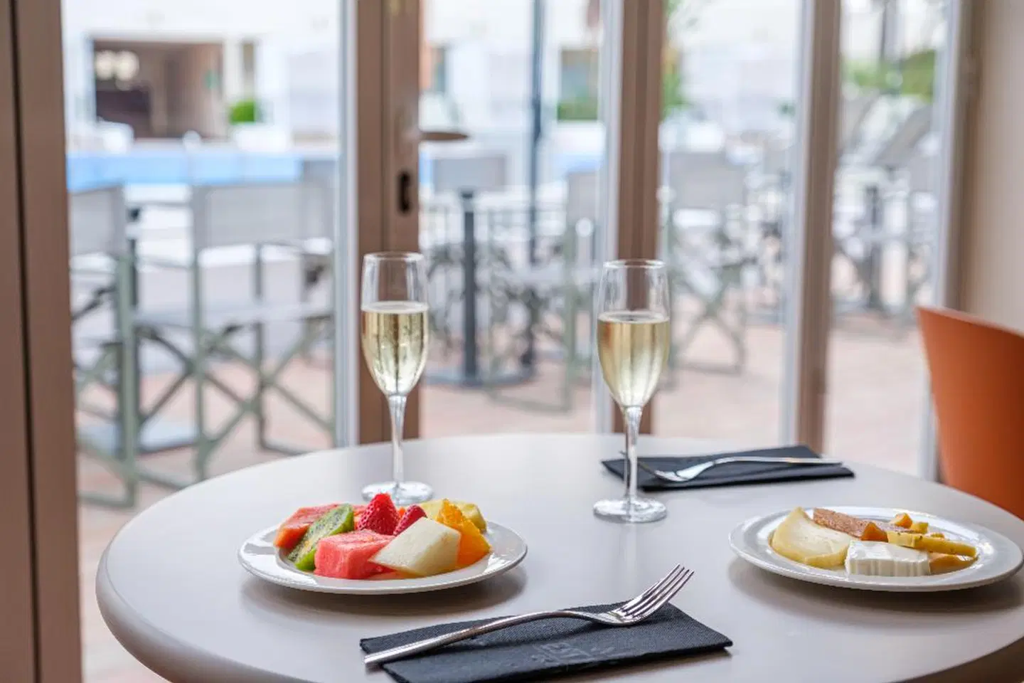 Oassium Hotel At Estival Park Restaurant