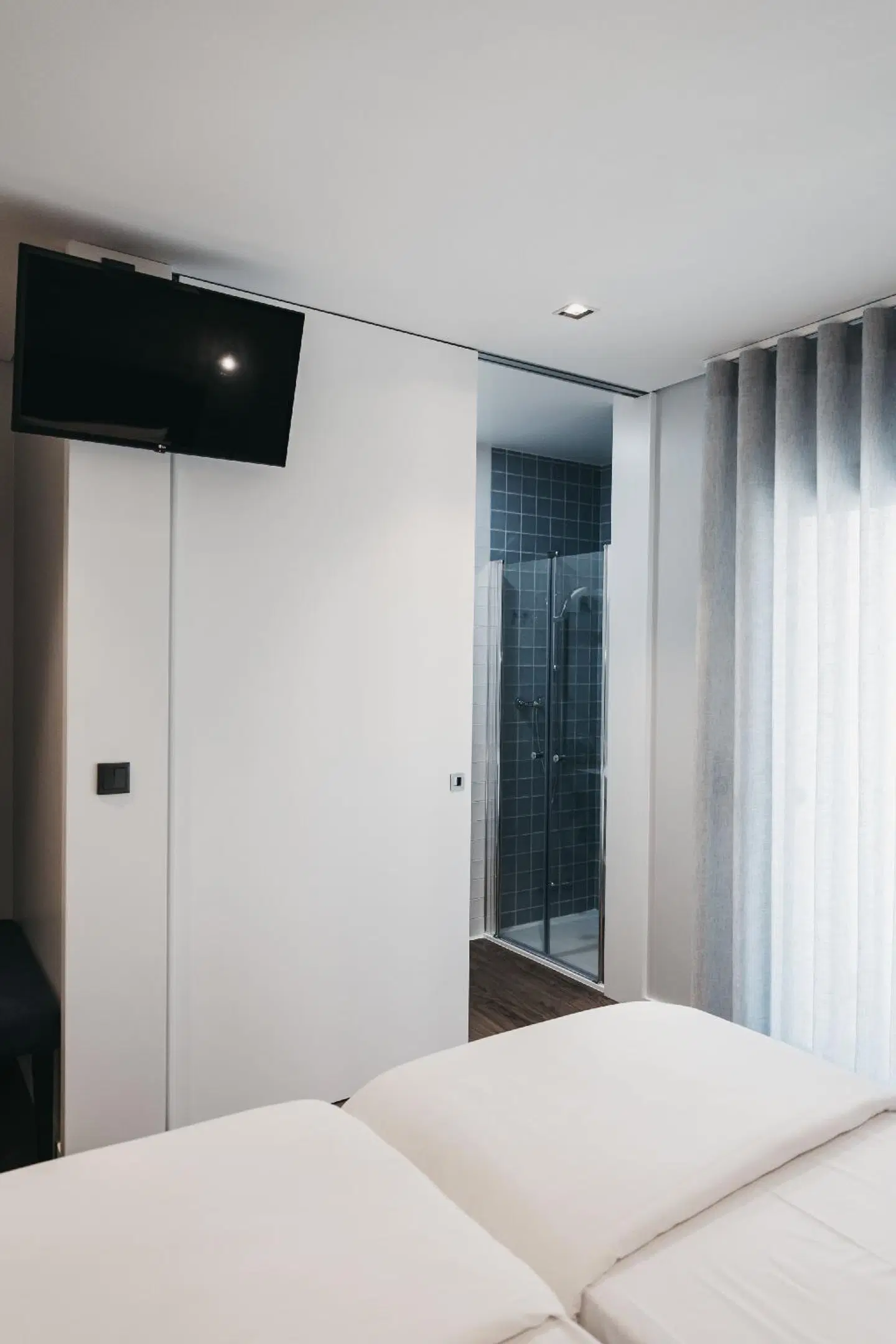 &Tales Suites - Óbidos Badezimmer
