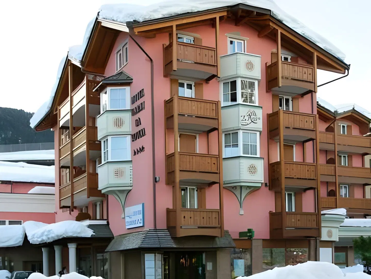 Hotel Garni La Roccia EXTERIOR