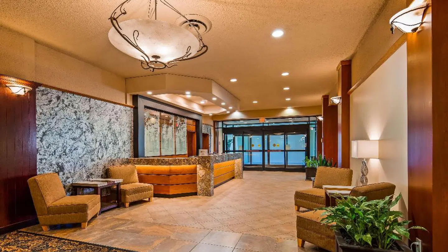 Best Western Plus Barclay Hotel LOUNGE_LOBBY