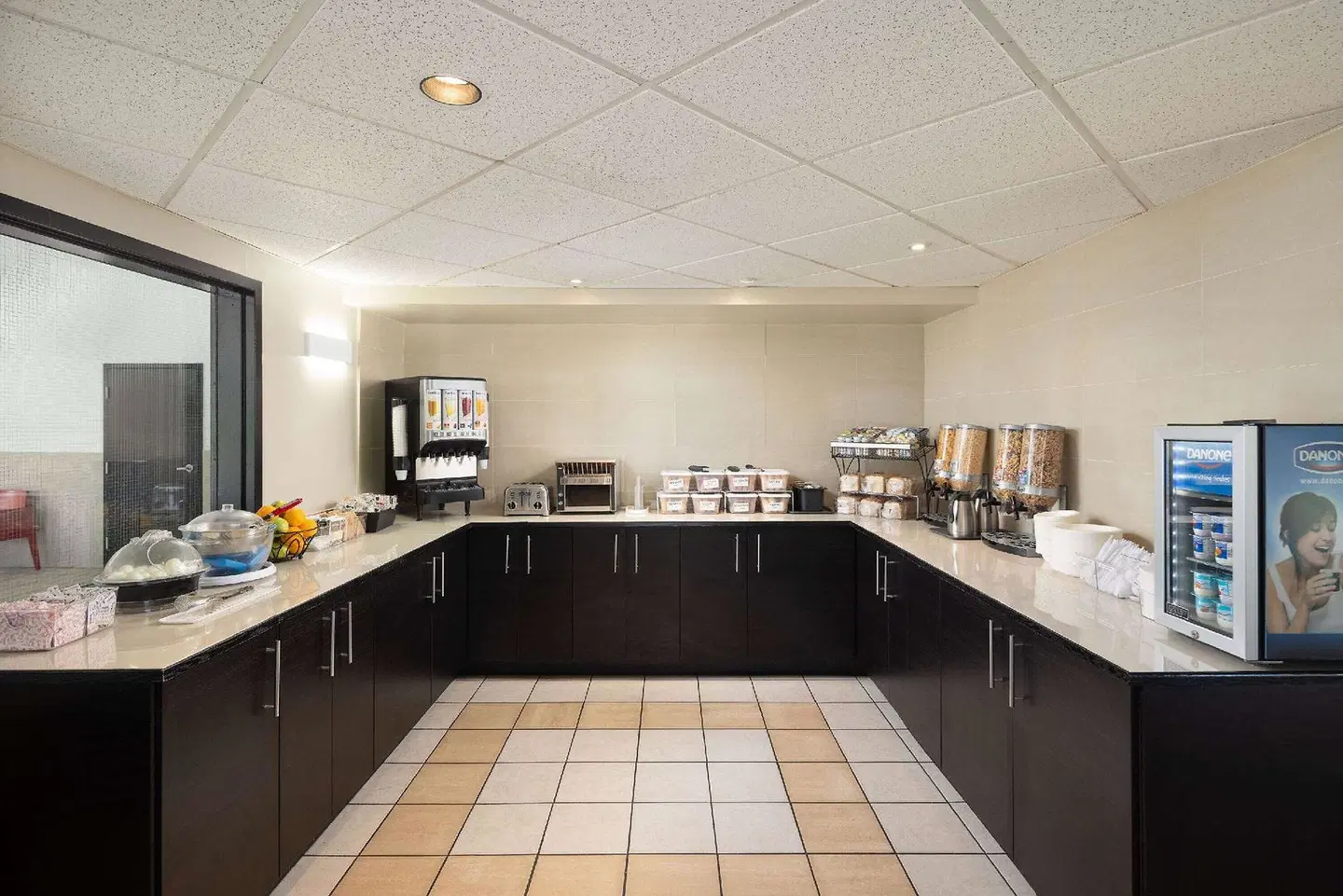 Super 8 by Wyndham Sainte Agathe Des Monts LOUNGE_LOBBY
