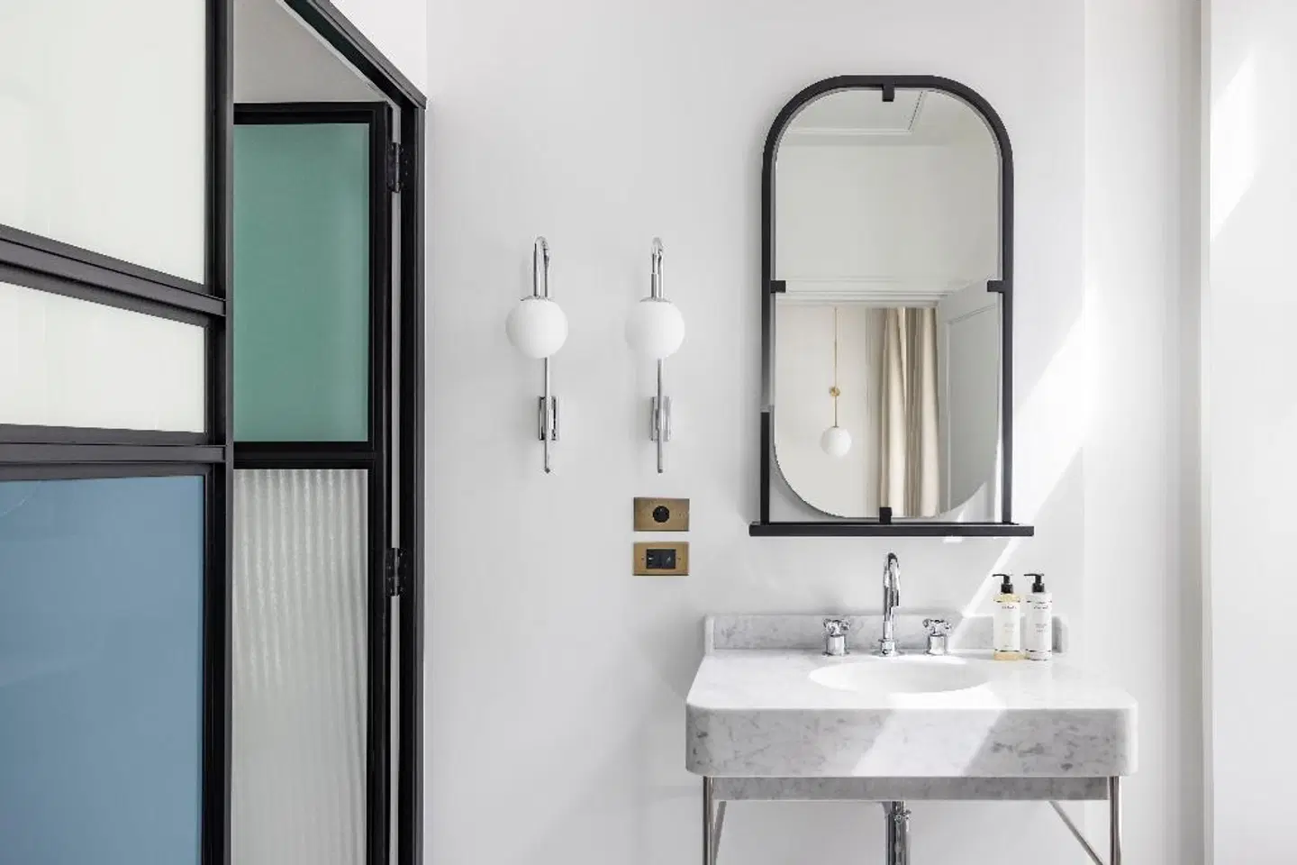 Kimpton St Honore Paris, an IHG Hotel Badezimmer