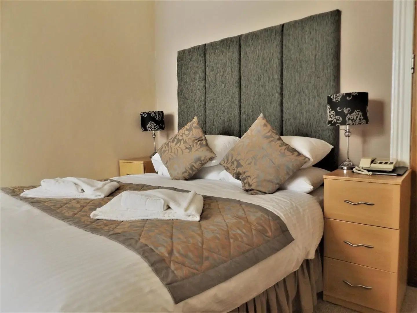 Membly Hall Hotel ROOM_EXAMPLE
