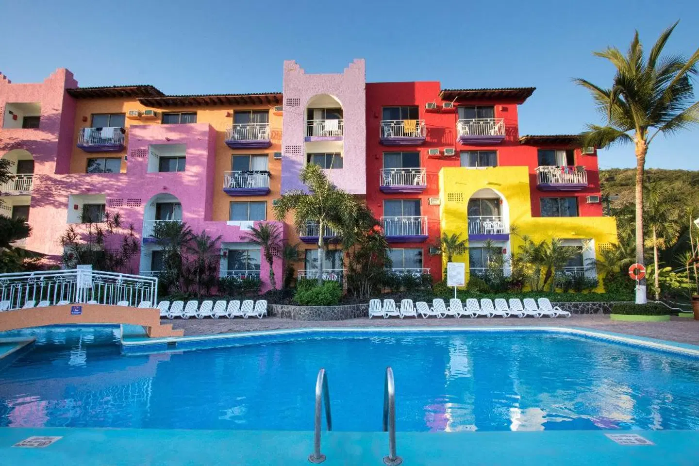Decameron Los Cocos, Ramada All Inclusive OUTDOOR_POOL