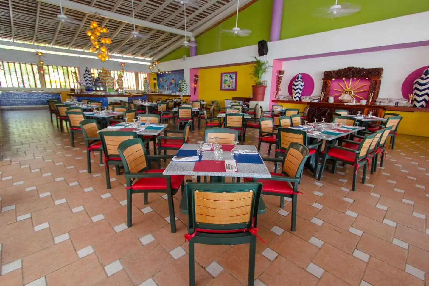 Decameron Los Cocos, Ramada All Inclusive Restaurant
