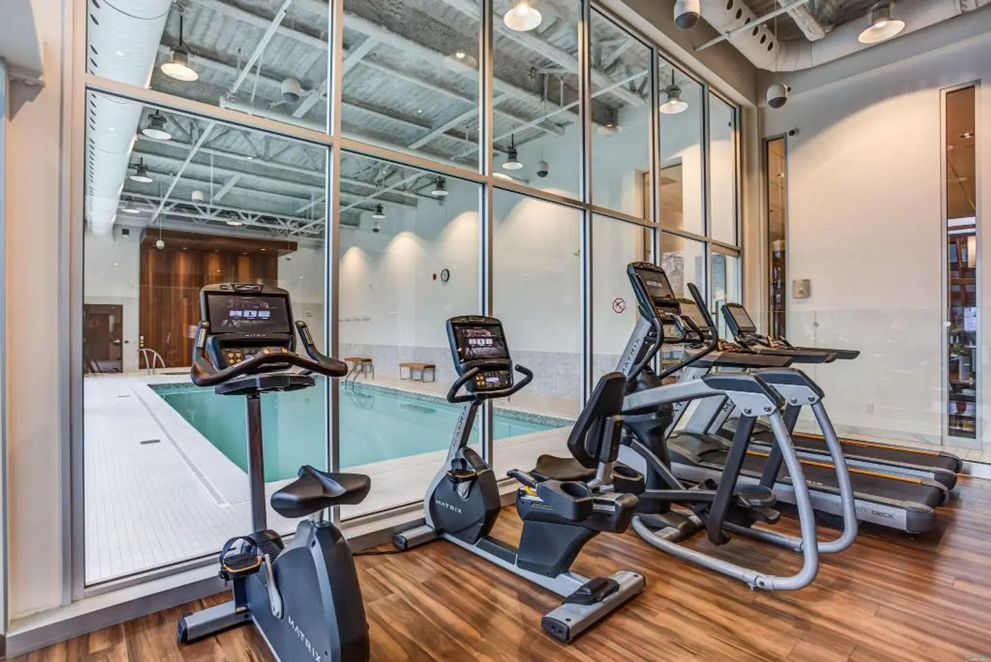 OTL Saguenay SPORTS_AND_LEISURE