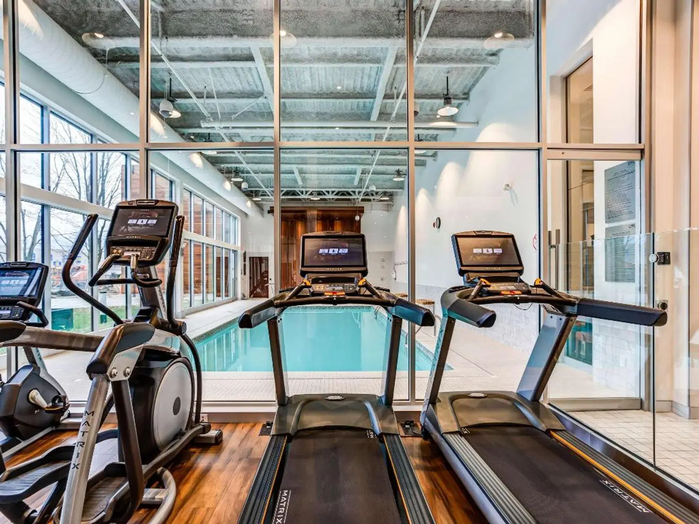 OTL Saguenay SPORTS_AND_LEISURE