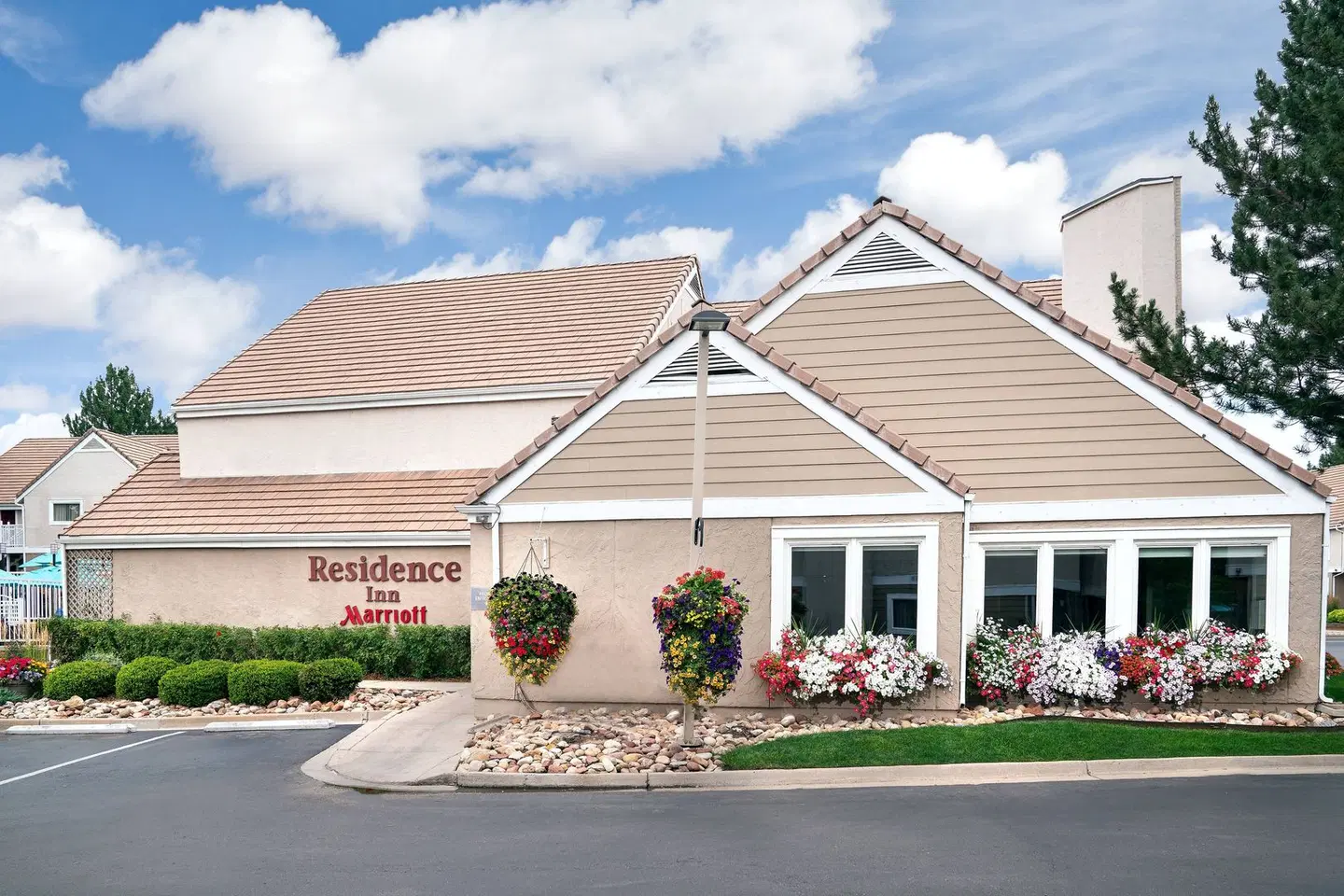 Residence Inn by Marriott Boulder EXTERIOR