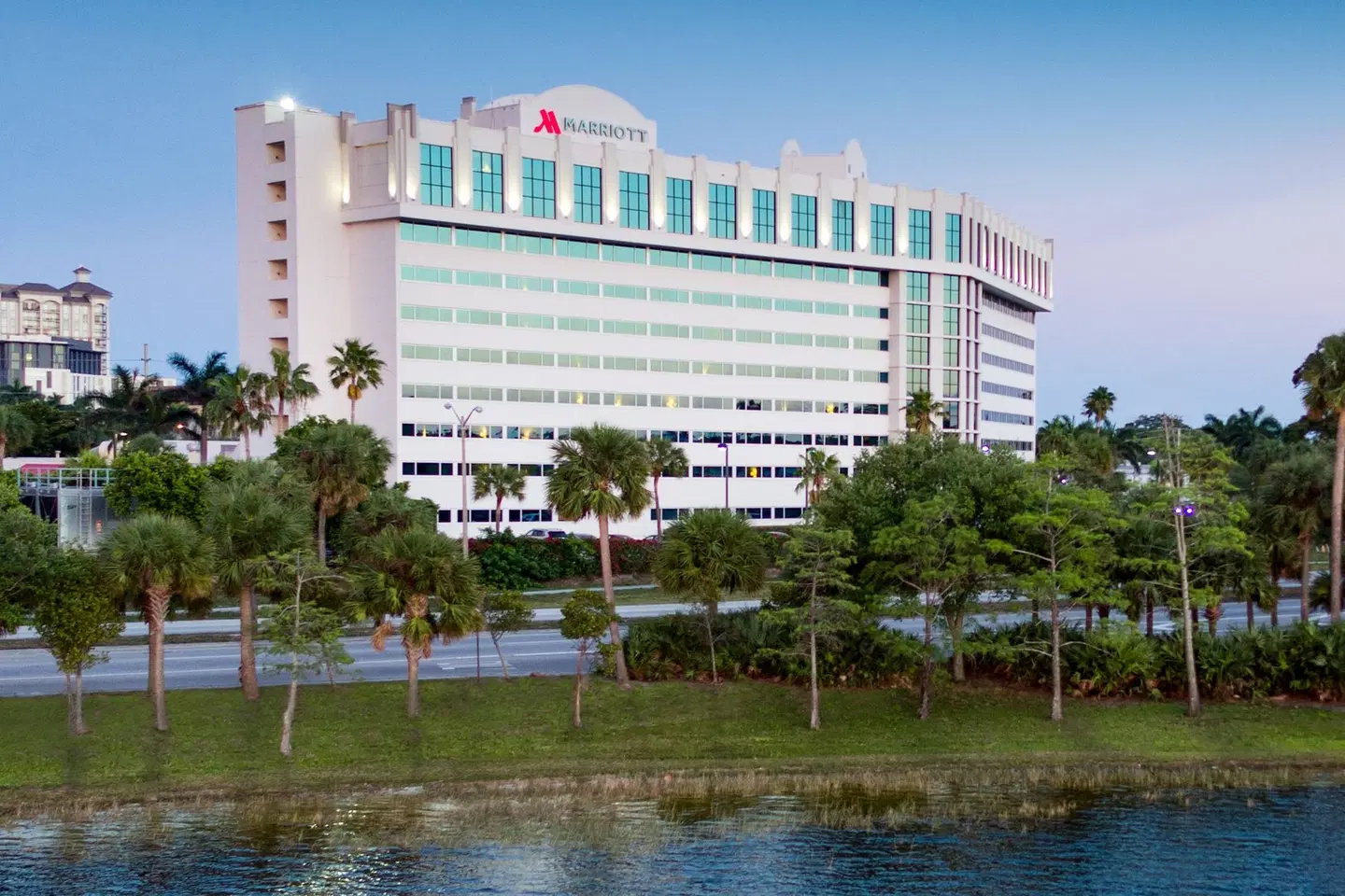 West Palm Beach Marriott EXTERIOR