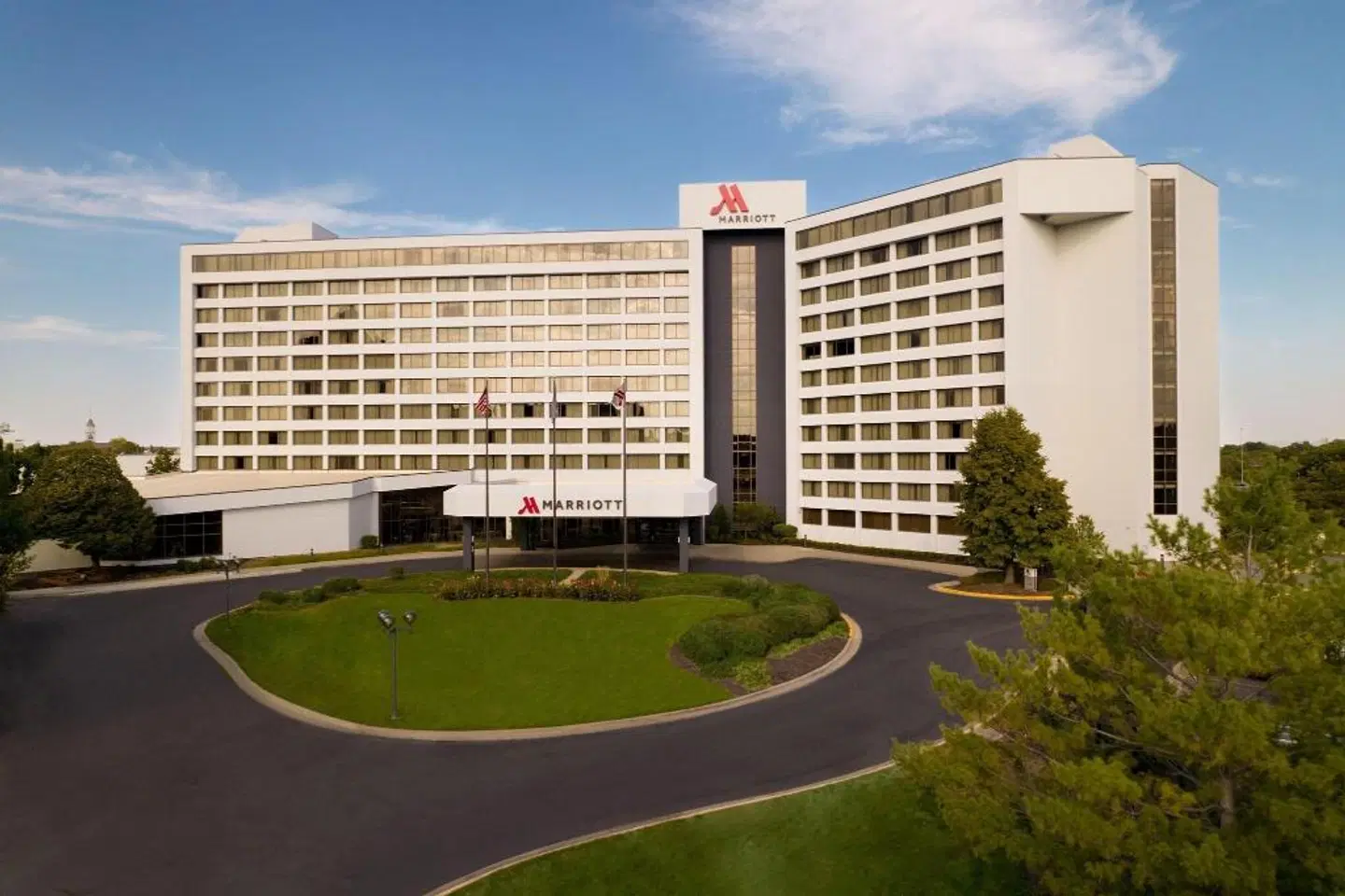 Marriott Kansas City Overland Park EXTERIOR